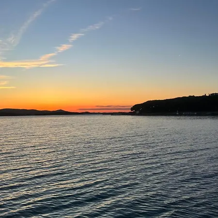 Hary House Mobile Kemp Biograd Na Moru