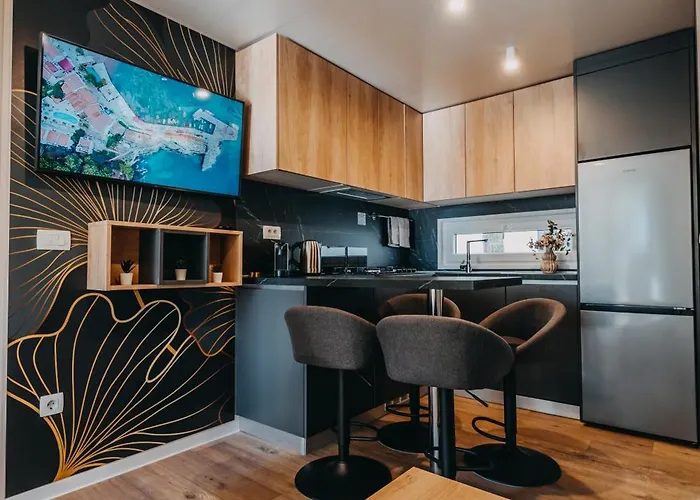 Hary House Mobile *